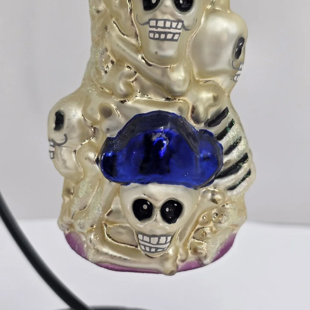 1999 Christopher Radko Skeleton Crew Pirate 7
